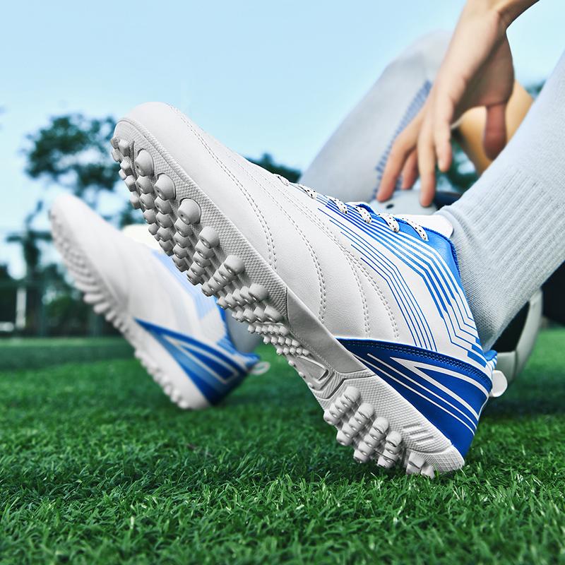 Product Introduction of New Men's and Women's Low Cut Football Shoes with Long Nails, Non Slip, Breathable, Lawn Outdoor Training Shoes for Youth Students 20