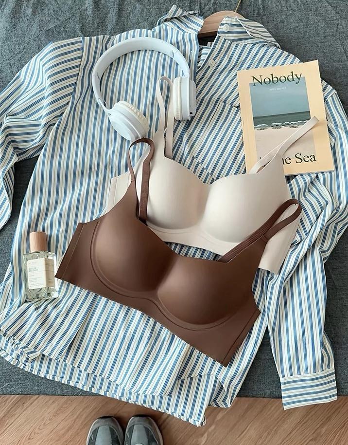 Product Introduction of บราไร้โครงคอเหลี่ยม เสื้อชั้นในสีนู้ด ซัพพอร์ตแบบนุ่ม บราไร้โครง สายเดี่ยว ny090 Lady ผู้หญิง Clothing ยกทรง Women 38