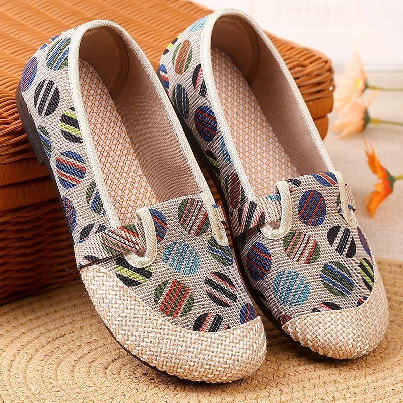 New Breathable Cloth Shoes Beanie Soft Bottom Non-Slip Pedal Lazy Casual Pumps Shallow Mouth Footwear Girl 0