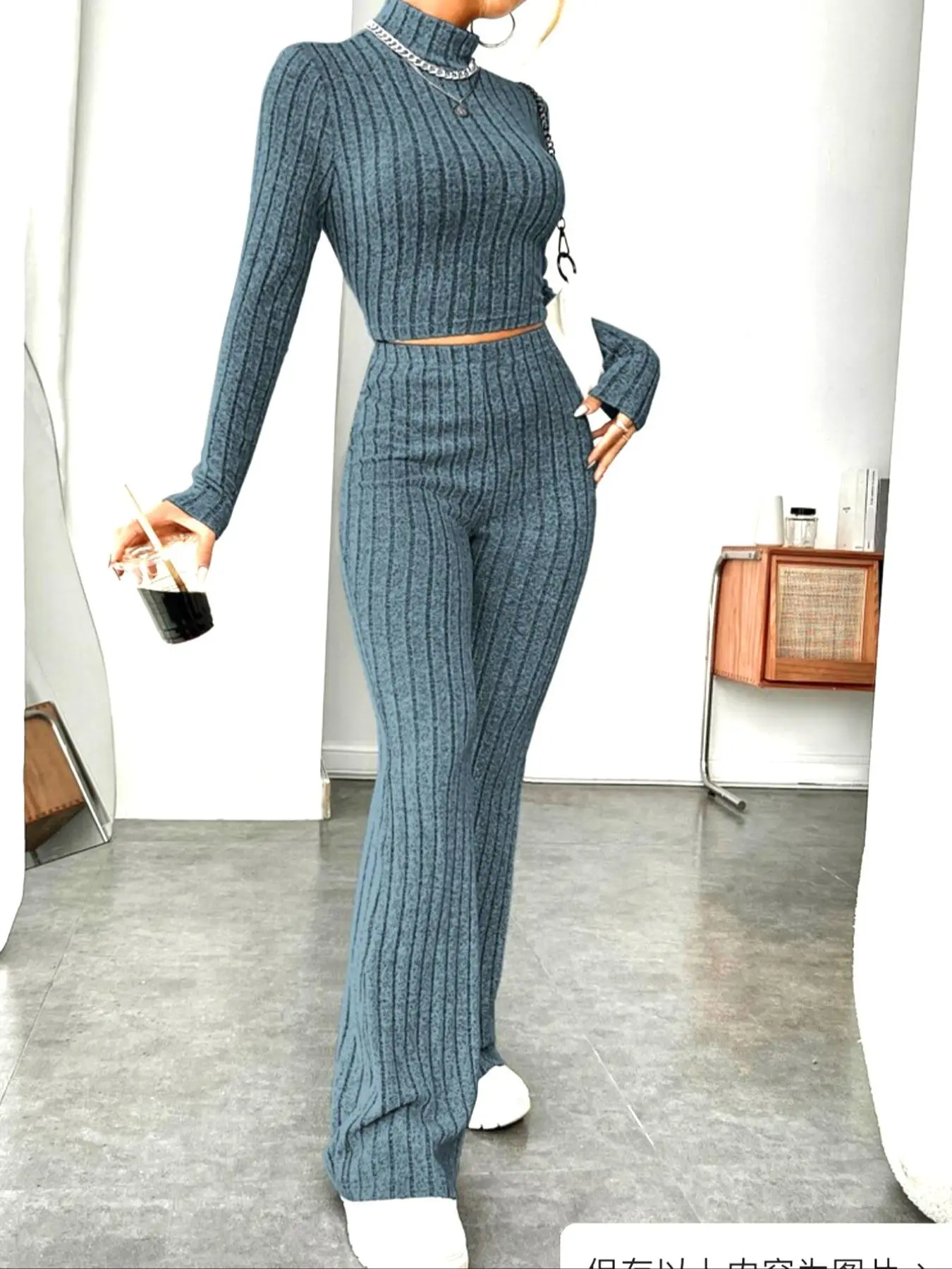 Women's Striped Ribbed Crop Top & Elastic Waist Pants Loungewear Two-piece Set, Casual Comfy Long Sleeve High Neck Top & Trousers Set, Ladies Sleepwear for Fall & Winter, Lounge Sets for Women