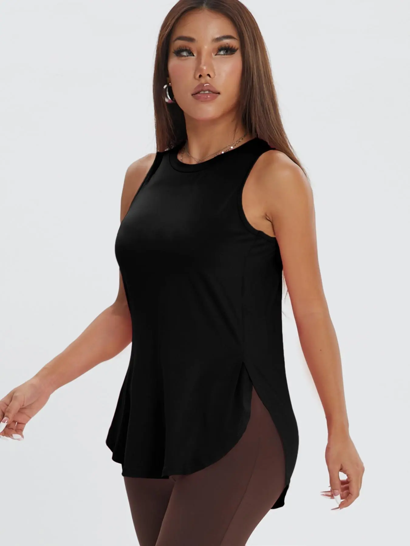 Women's Solid Color Asymmetrical Hem Sports Tank Top, Casual Curved Hem Sleeveless Round Neck Sports Top for Yoga Gym Workout Running, Ladies Sportswear Fitness  for All Seasons Valentine's Day