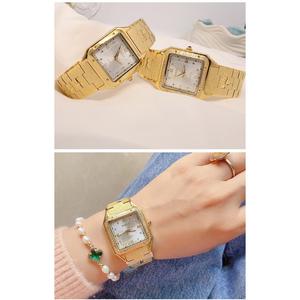 Jam Tangan Pasangan Bersalut Emas Asia Tenggara, Jualan Panas pada tahun 2025, Bertatah Emas 24K dengan Berlian, Tidak Luntur, Gaya CAR, Fesyen, Untuk Lelaki dan Wanita