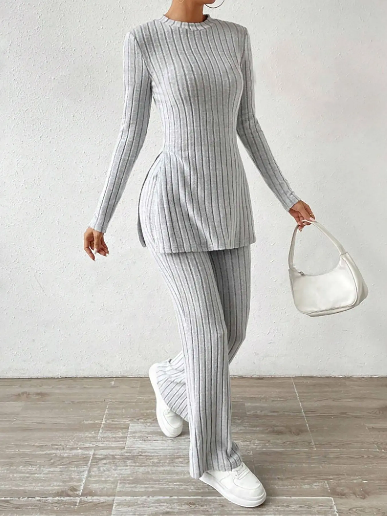 Two-Piece Set Women's Solid Color Split Hem Tee & Flare Leg Pants, Casual Long Sleeve Round Neck Top & Bell Bottom Trousers 2 Piece Set for Fall & Winter, Women's Clothes for Daily Wear