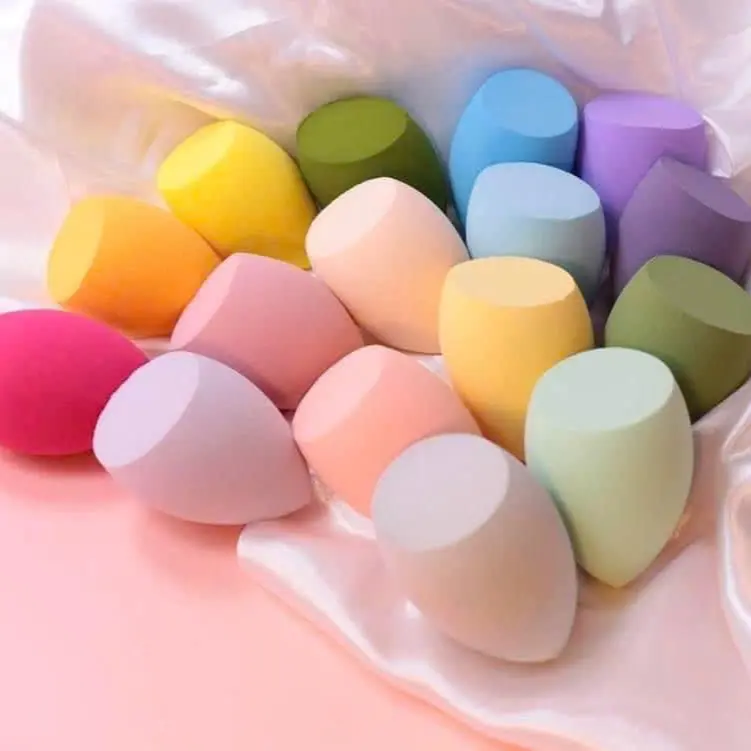 Bộ trang điểm 10 món L2 có phấn phủ , bảng mắt , sonkem , kẹp mi ,... cosmentics Cosmetic Son Môi Kem Nền 4