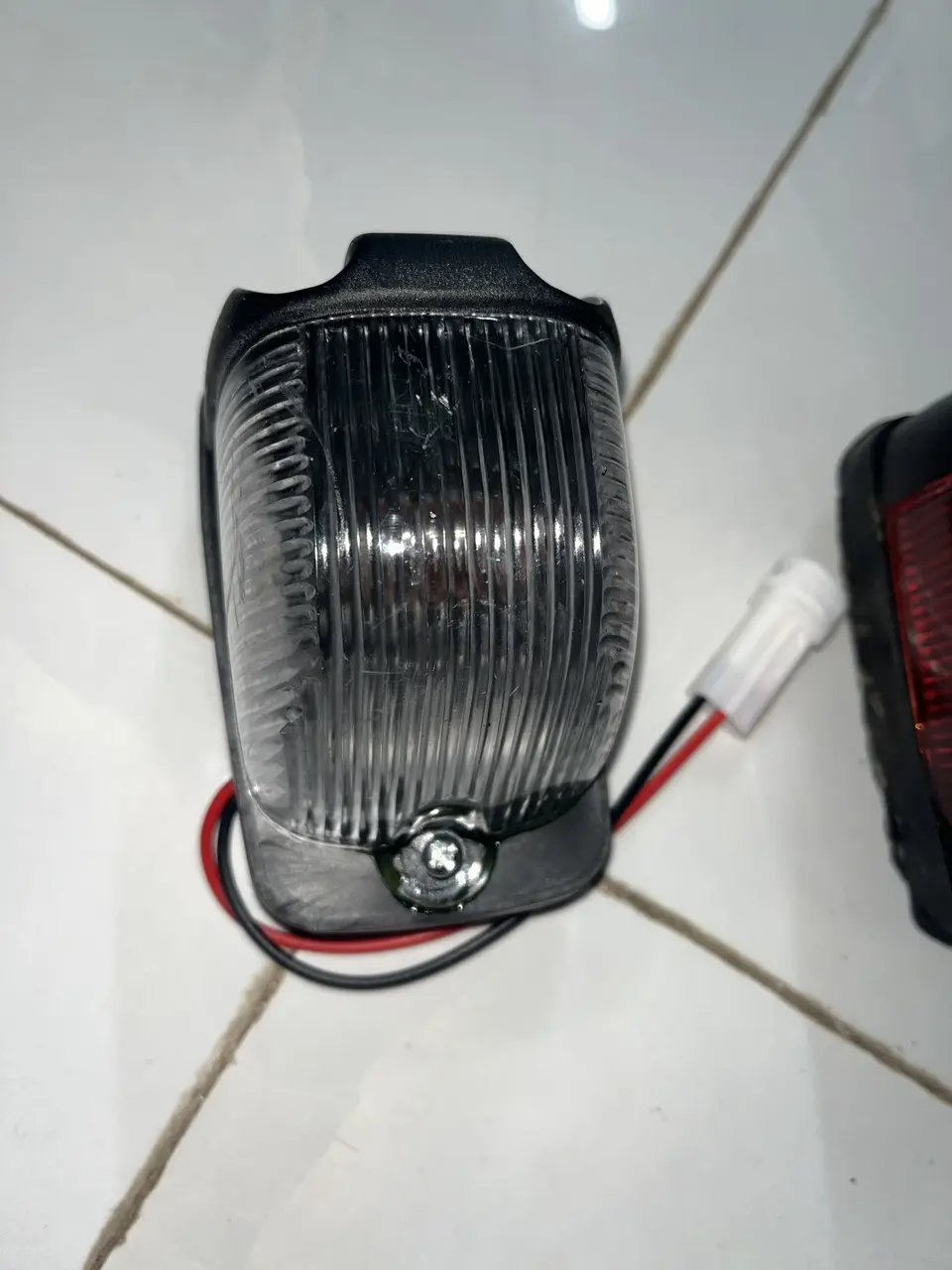 Đèn nóc trắng hoặc vàng lắp xe tải