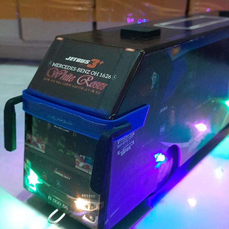 Mainan Anak Bus PH White Roses Full Lampu Telolet 0