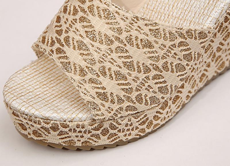 Product Introduction of 23S 2024 Women Slippers High-Heeled Fashion Wear-Resistant Non-Slip 10cm Wedge Sandals Comfortable Outerwear 35-42 22