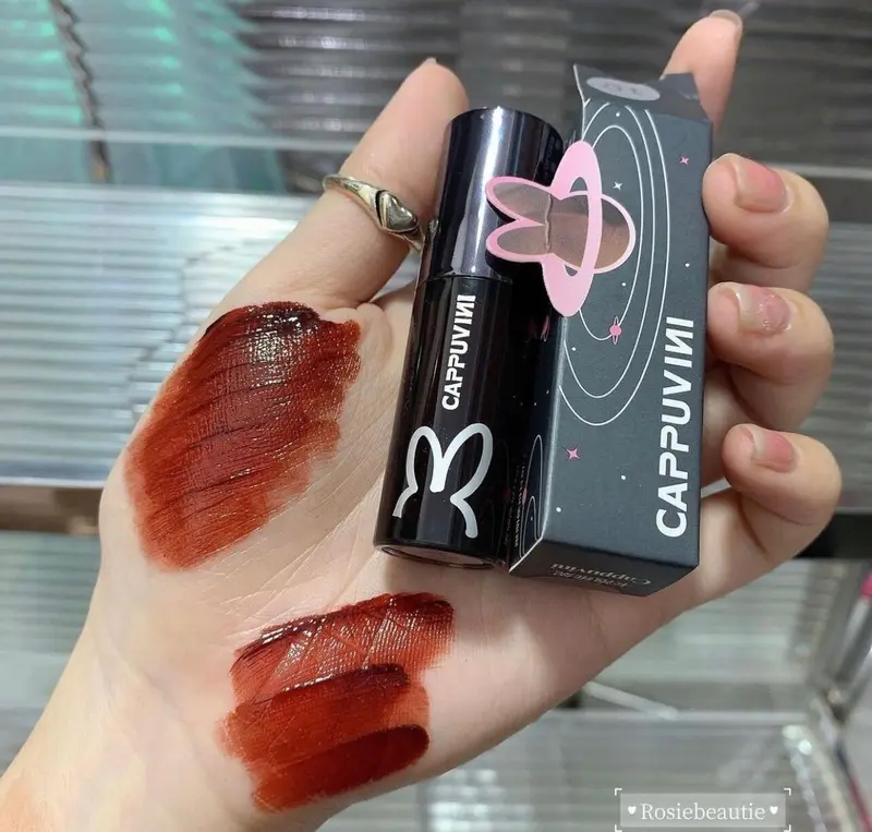 Combo 1 son thỏ Cappuvini+1 son Pinkcoco tặng 1 gương Mỹ Phẩm Trang Điểm Nữ Cosmetic Son Môi Women 6