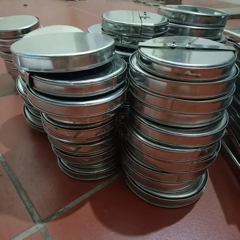 [ Ảnh thật ] Khuôn chả tròn 0.2kg - 1kg inox dày dặn 2