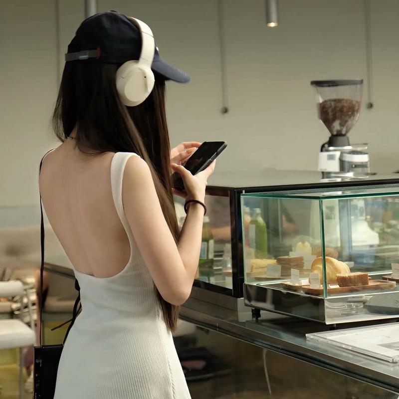 MAIKAA | Váy Thun Chữ A Hở Lưng Sát Nách Kèm Quần Dáng Xòe Trẻ Trung Naomi Set