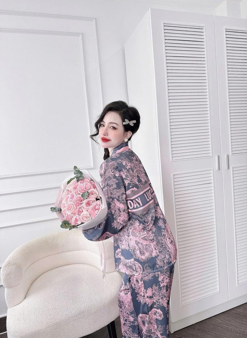 Product Introduction of (Bigsize 60-75Kg) Đồ Bộ Nữ, In Họa Tiết Cảnh rừng, Tay Dài Quần Dài, Chất Lụa Mịn, Mềm, Thoáng Mát 18