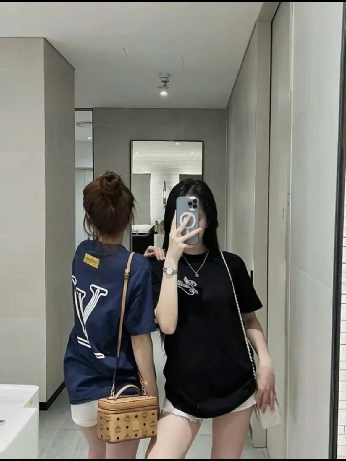 Áo Thun Nam Nữ XL Cổ Tròn Thêu Chữ Thời Trang