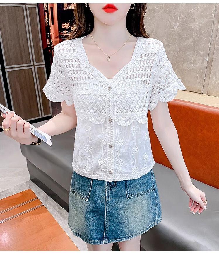 Product Introduction of Áo Cánh Ren khoét Cổ Chữ V, Thiết Kế Độc Đáo Dành Cho Nữ, Phong Cách Thanh Lịch, Trẻ Trung, Bó Sát, Áo ngắn Tay Bộ Sưu Tập Người, Mùa Hè 2024, Hàng Mới Về, [3311] 25
