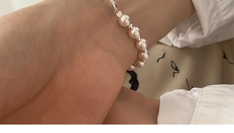 Product Introduction of 2025 New Clear Cold Wind Baroque Pearl Bracelet for Women, Small and Exquisite Handmade, Student Bracelet, Gift for Best Friends tahitian  pearl oriental  pearl 19