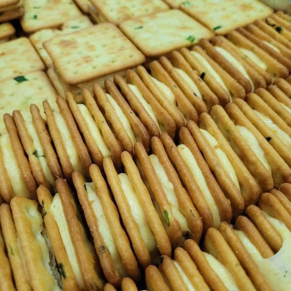Bánh hành kẹp phomai túi 500gr Bánh Quy