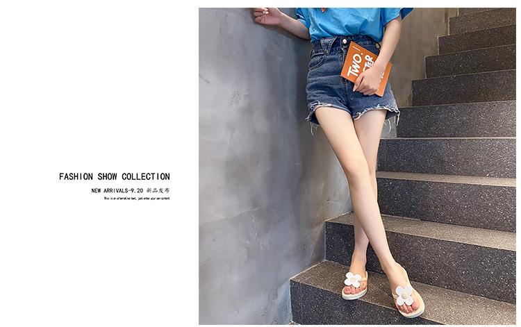 Product Introduction of รองเท้าแตะดอกทานตะวัน, รองเท้าแตะใส่สบายสำหรับผู้หญิง, รองเท้าชายหาดแฟชั่น, นุ่มและกันลื่น, รองเท้าแตะ EVA กลางแจ้ง, เหมาะสำหรับวันหยุดฤดูร้อนของผู้หญิง 40