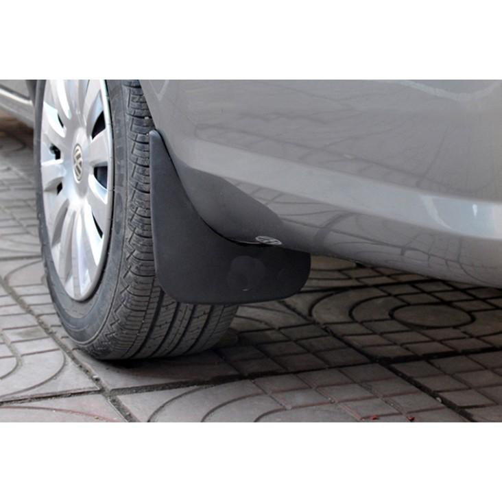 Bộ 4 Chắn Bùn Nhựa Dẻo Xe Toyota Innova 2006 đến 2021 kèm ốc vít  lắp vừa form xe, lắp đặt dễ dàng tại nhà 3