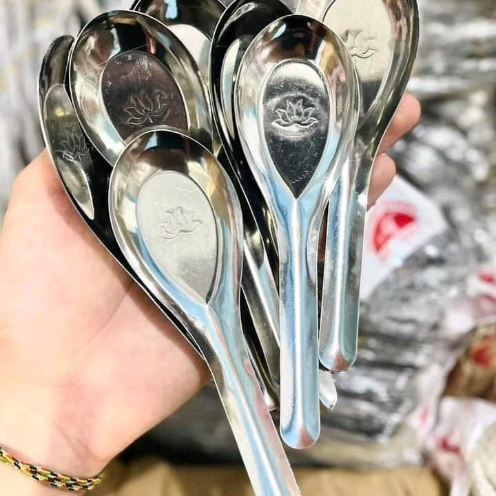 Sét 20 Thìa Ăn Phở Inox Hoa Sen 1