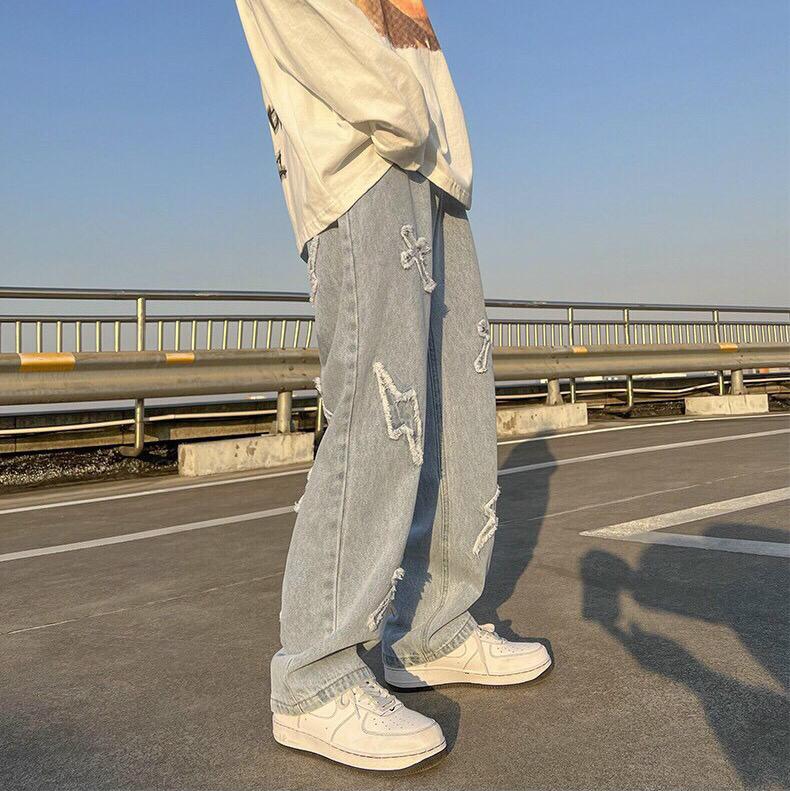 Quần jean thêu chữ thập hoạ tiết rách , quần ống rộng