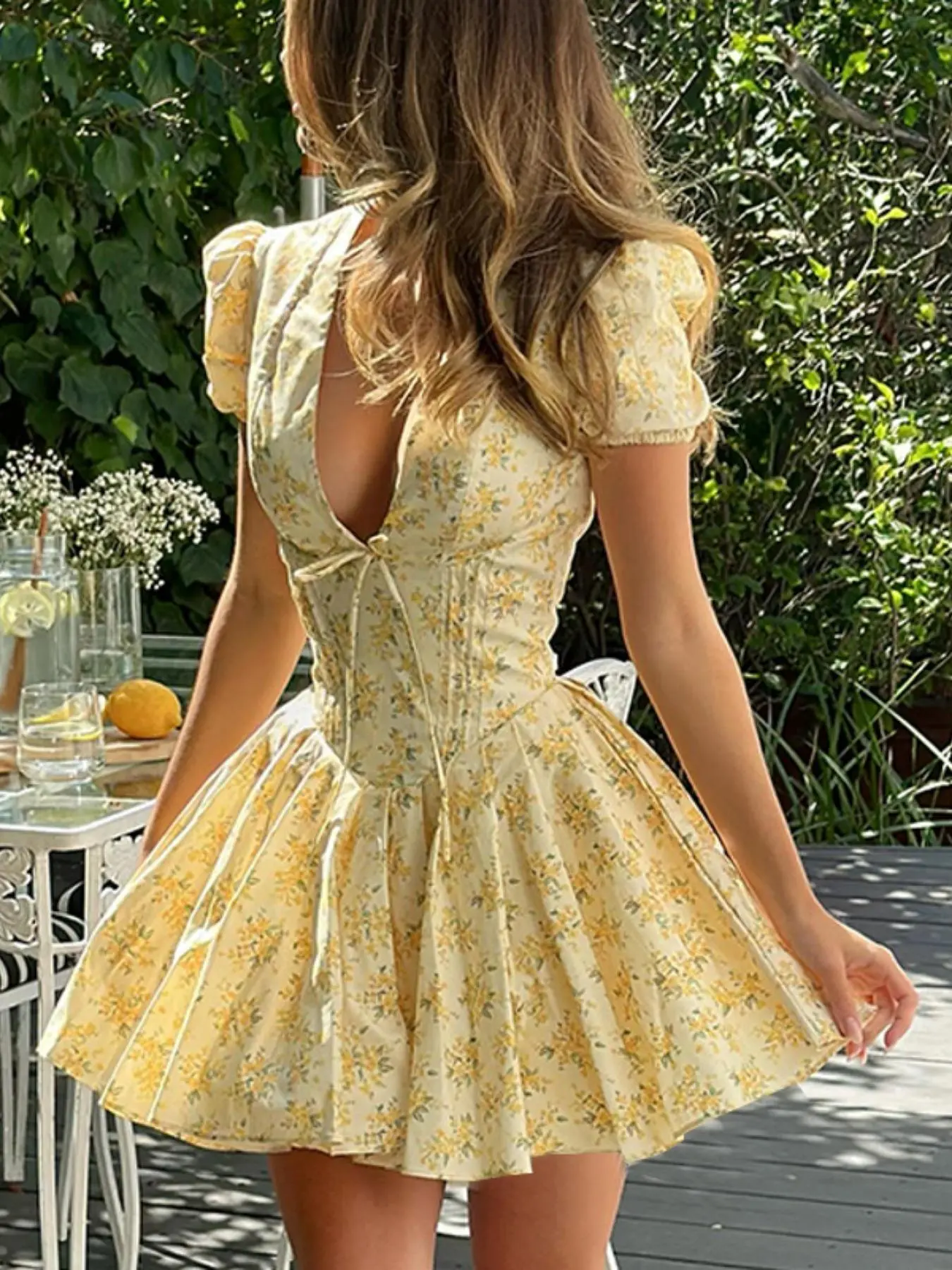 Women's Ditsy Floral Print Deep V Neck Cami Dress, Elegant A Line Short Dress for Party Holiday Wedding Guest, Ladies Spring Clothes