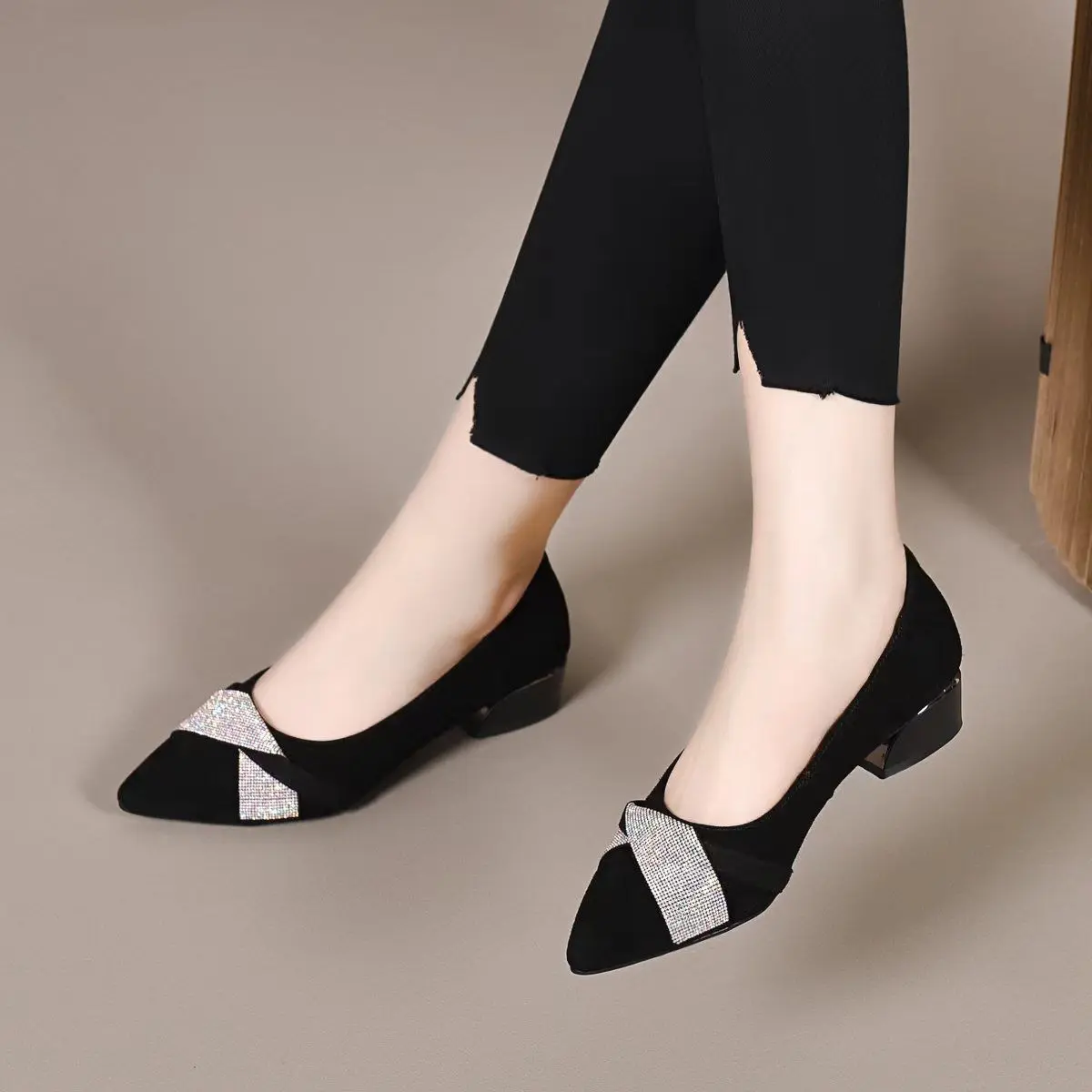 Pumps Women's Spring and Autumn Shallow Mouth Pointed High Heels Ladies Fashionable Stylish Leather Shoes All-Matching Graceful Women's Shoes 10  inch  heels