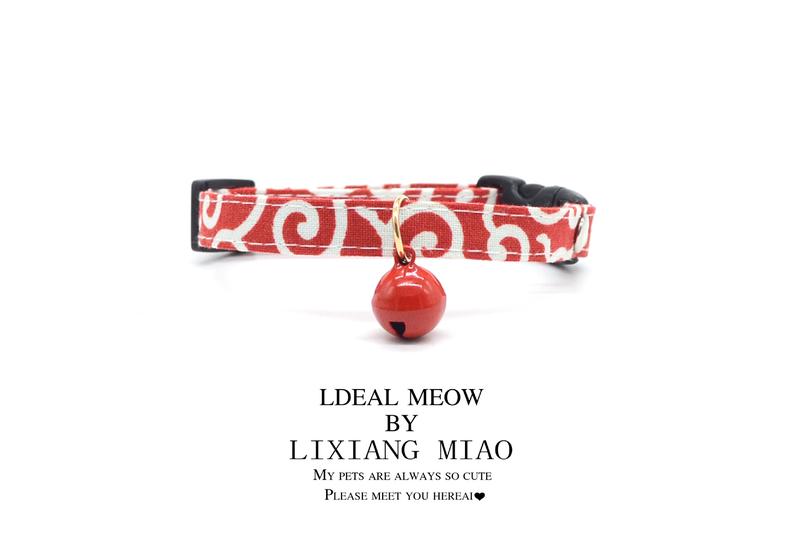 Product Introduction of Pet Neckband Necklace Lightweight Cute Bell Red Festive Decorative Cloth Material Cat Small Dog 9