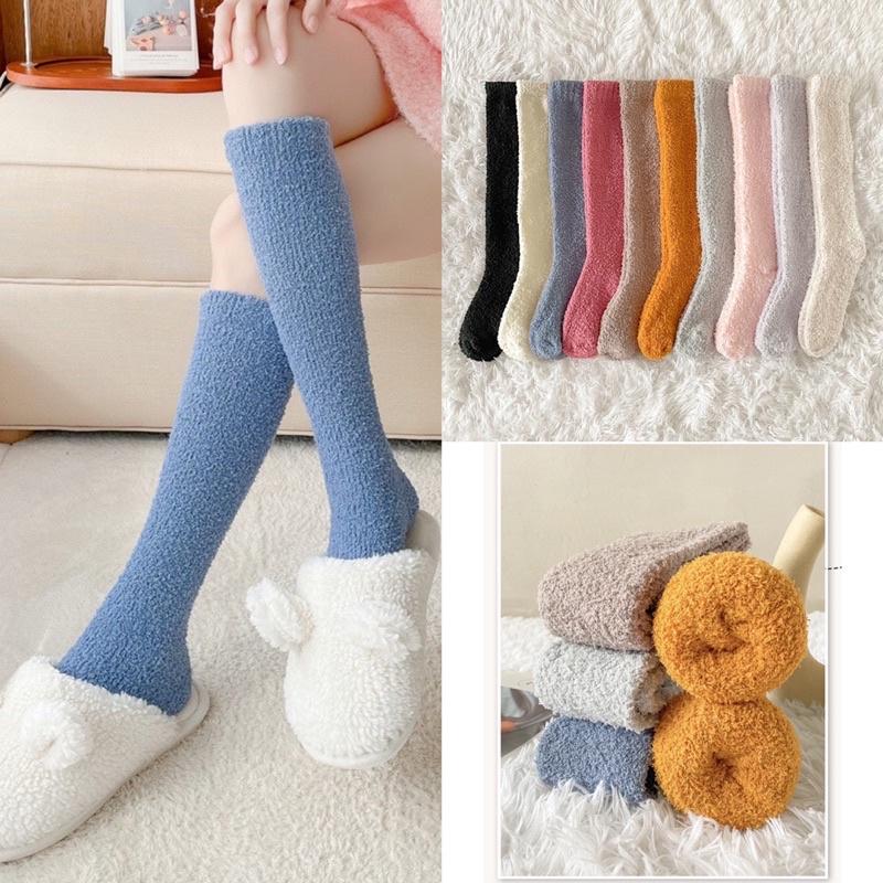 TẤT VỚ Ủ KEM LÔNG CỪU (cổ cao , gần gối )màu lông cừu trơn ,chất siêu mềm mịn,dày ,giữ ấm