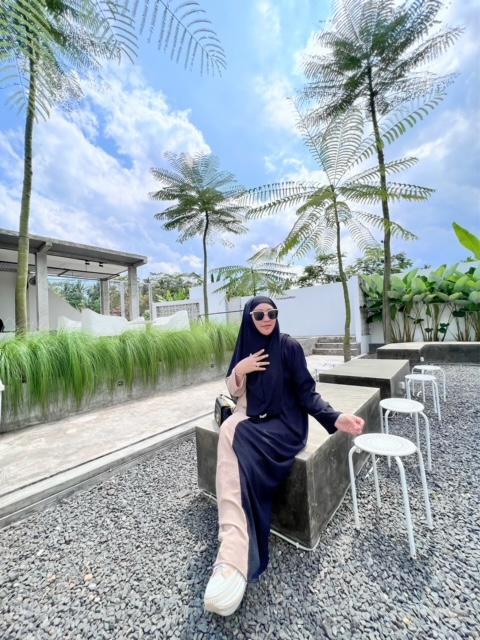 Product Introduction of Gamis Abaya Nazira Crinkle Airflow Anti kusut anti lecek Syari Muslim Kombinasi Dress Wanita Simple Dewasa Remaja Mewah Motif Ibu Hitam 2