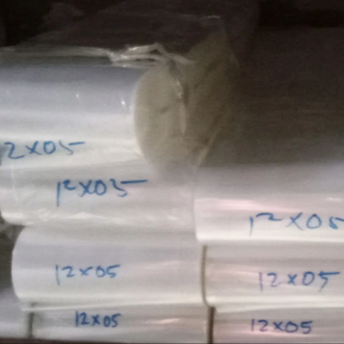 plastik roll tebal 05 (12x05x260m_bening)