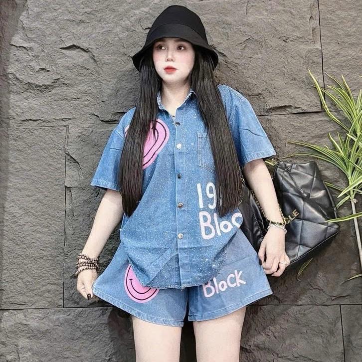[Bigsize 60 - 90kg] Set Bộ Jean Nữ In Mặt Cười Áo Tay Ngắn Kèm Quần Ngắn