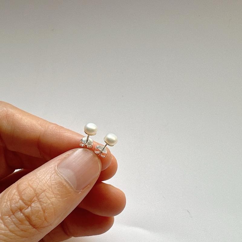 Bông tai nụ Ngọc Trai Thật 4-5mm cho nữ nhỏ xinh nữ tính BT51