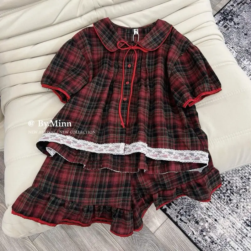 Set bộ cộc cổ sen chất vải dạ tone màu đỏ rượu viền đỏ hàng L1 chất đẹp phom to by Channg Bee