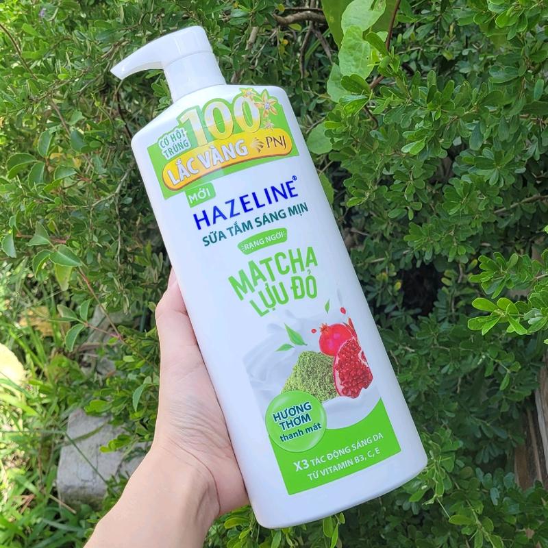 Sữa Tắm Hazeline Matcha Lựu Đỏ Sáng Mịn Rạng Rỡ 1Kg