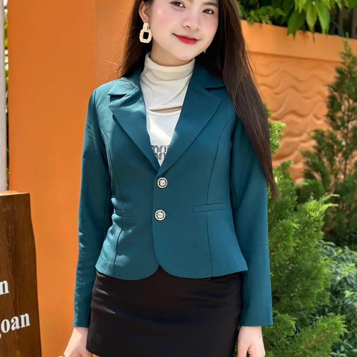 áo vets cổ 2 ve vạt tròn 2 cúc