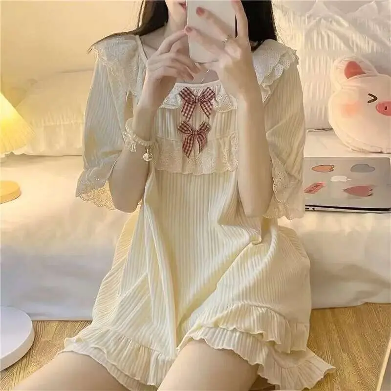 Bộ Đồ Hai Mảnh Mùa Hè, Dành Cho Nữ, Phong Cách Công Chúa Mới, Pamas Nữ, Có Nơ, Quần Đùi Ngắn Tay, Dáng Rộng Vừa Vặn, Đồ Mặc Nhà Thường Ngày