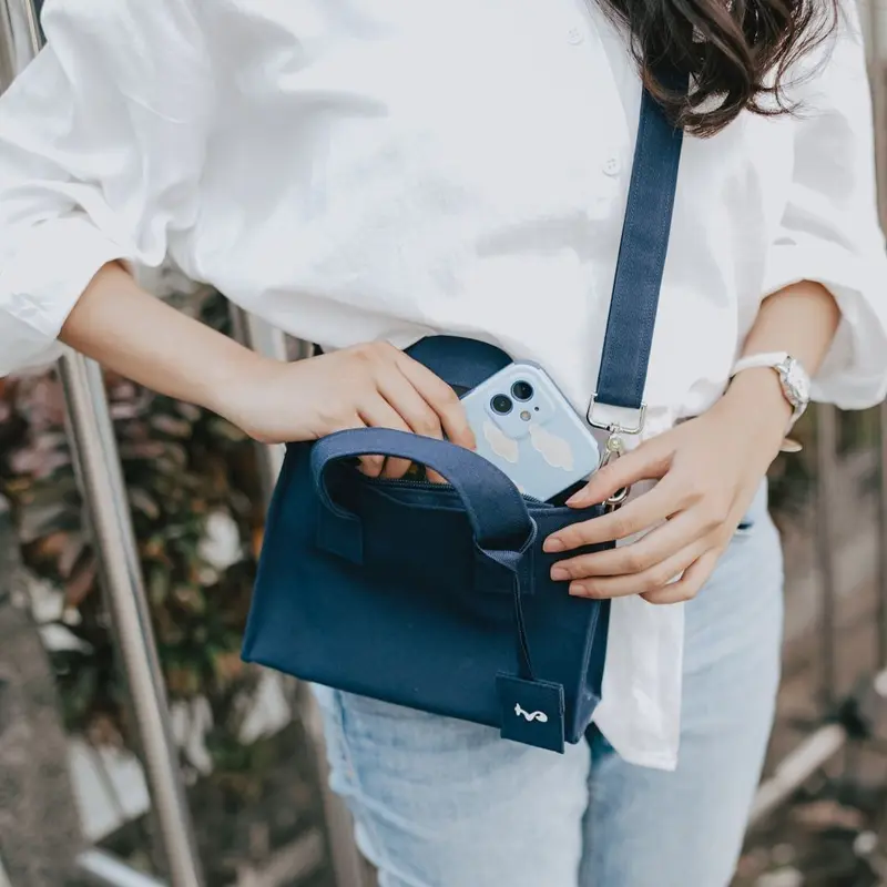 Belva Slingbag Tas Selempang Kanvas Wanita Free Custom Nama 2