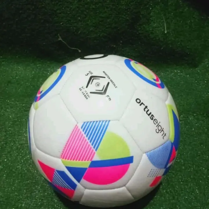 BOLA SEPAK ZISE 5 0