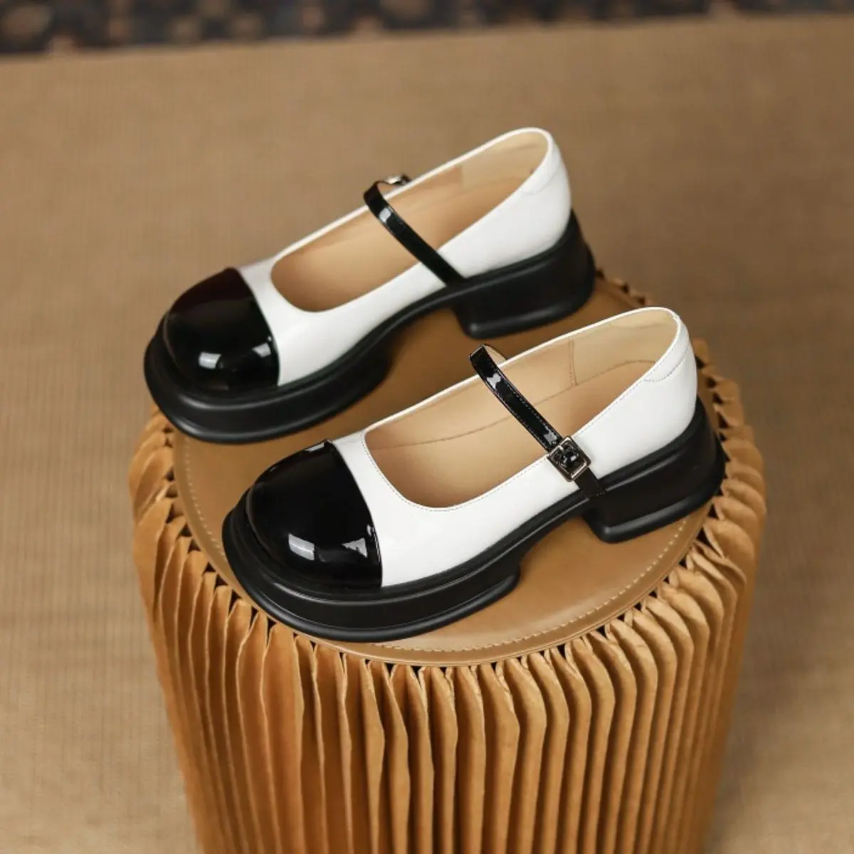 Giày Đốc nữ 2 màu siêu xᶖnh đế PU 5cm, giày Mary Jane mẫu Mới Shoes Jean