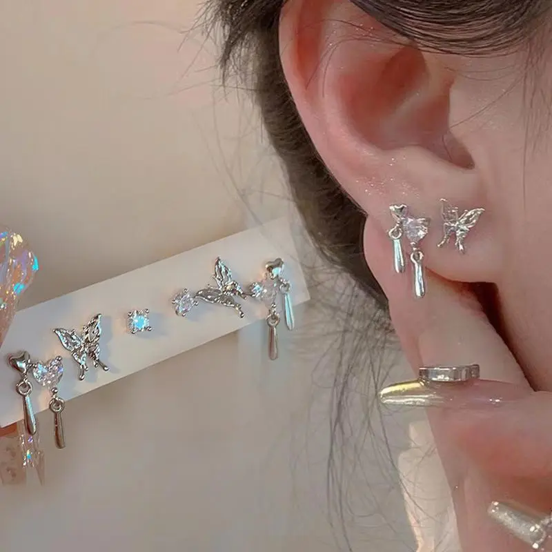 Anting Korea Imitasi Hiasan Wanita Dewasa Kupu-Kupu Earrings Tusuk Model Love Aksen Zircon Aksesoris Perhiasan Gaya Kekinian Ant131