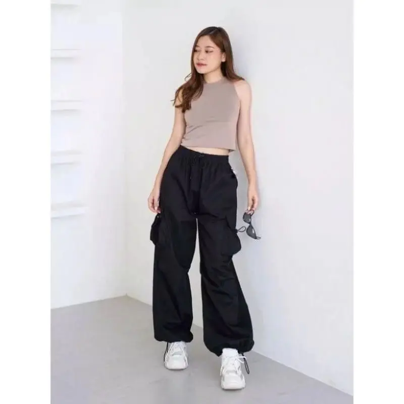 TERLARIS Kiya Cargo Pants Wanita Highwaish Loose Korean Style Jumbo - Celana Kulot Kargo Serut Wanita Terbaru Kaki Karet Nyaman Panjang Santai Variasi Katun Casual celana cargo tali samping Hitam premium 6