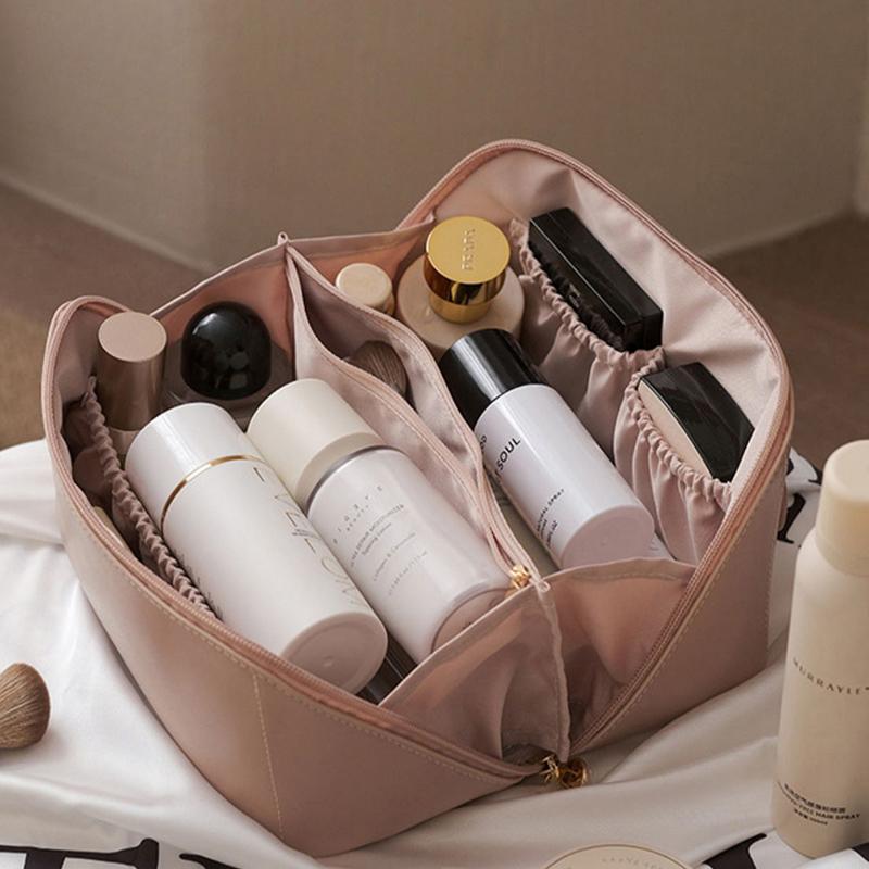 Product Introduction of 【พร้อมส่ง】ที่เก็บเครื่องสำอางหนัง กระเป๋าใส่อุปกรณ์อาบน้ำหญิง กระเป๋าเครื่องสำอางผู้หญิง 17