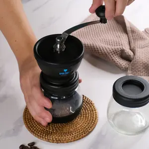 One Two Cups Penggiling Kopi Manual: Bubuk Kopi Berkualitas, Pengaturan Tekstur Mudah, dan Desain Ergonomis untuk Seduh Kopi Sempurna di Rumah