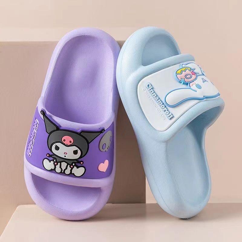 Dép Đi Trong Nhà Trẻ Em, Sanrio Siêu Mềm Và Dễ Thương, Hàng Mới Về 2024, Thích Hợp Cho Mùa Hè, Thiết Kế Dễ Thương Cho Bé Gái, Dép Xăng Đan Bé Gái Chống Trượt Khi Tắm, Cảm Giác Đi Bộ Trên Mặt Đất 7