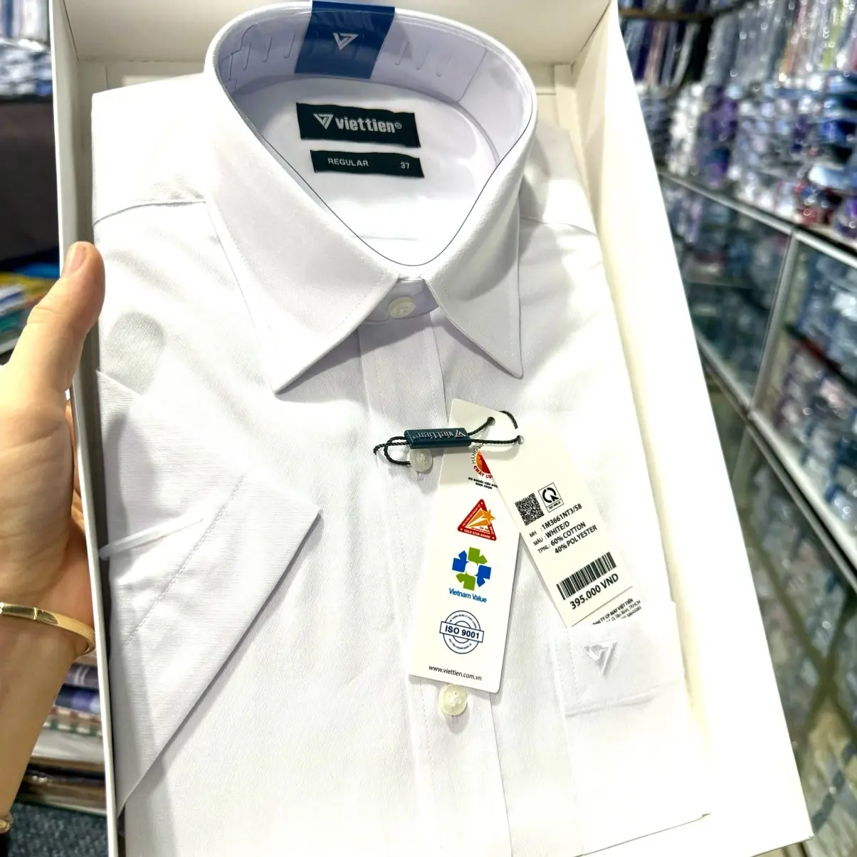 Áo sơ mi nam việt tiến màu trắng tay ngắn họa tiết cao cấp fom regular - vạt bầu, vải cotton và polyester -395 Menswear ( Vân ngẫu nhiên)