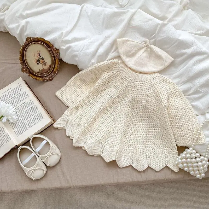 Long sleeved wool dress, solid color princess style, new autumn collection, suitable for girls