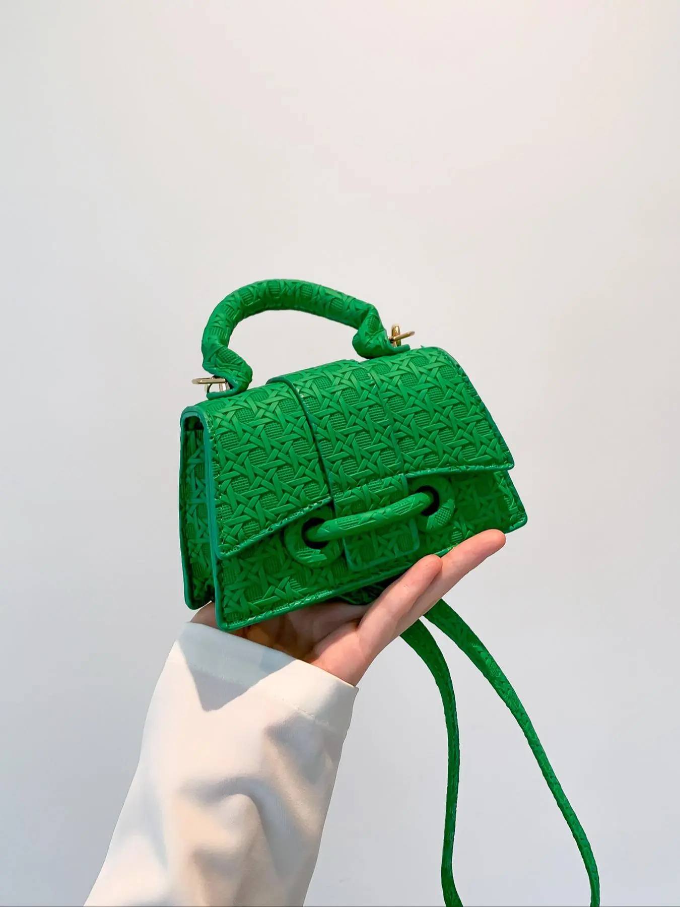 Women's New Fashion Plain Handbag, Simple Design Solid Color Handbag, Trendy All-match Mini Crossbody Bag with Adjustable Strap for Daily Used Gift