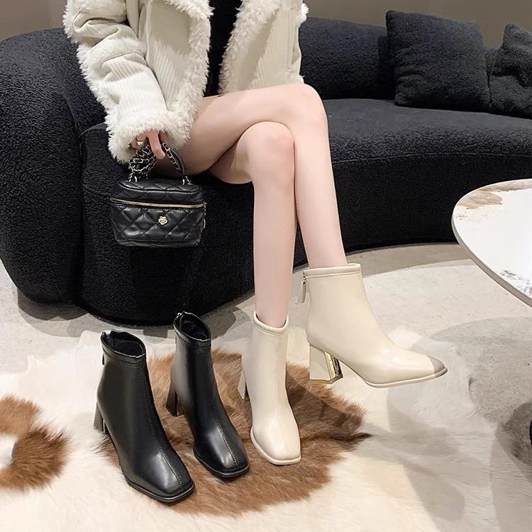 Bốt thấp cổ tráng gương đế vuông Boot Shoes GiàY Nữ