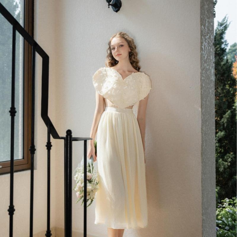 SOLEI DRESS - Váy hai dây trái tim cách điệu trắng be cho nữ 0