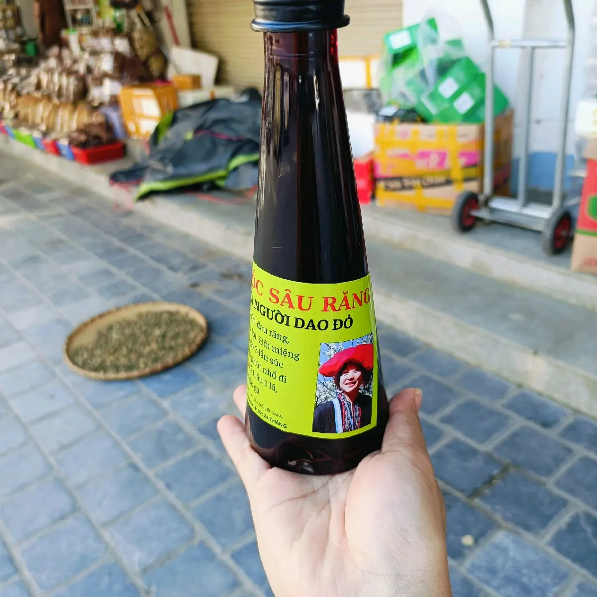 Thuốc sâu răng của người dao đỏ