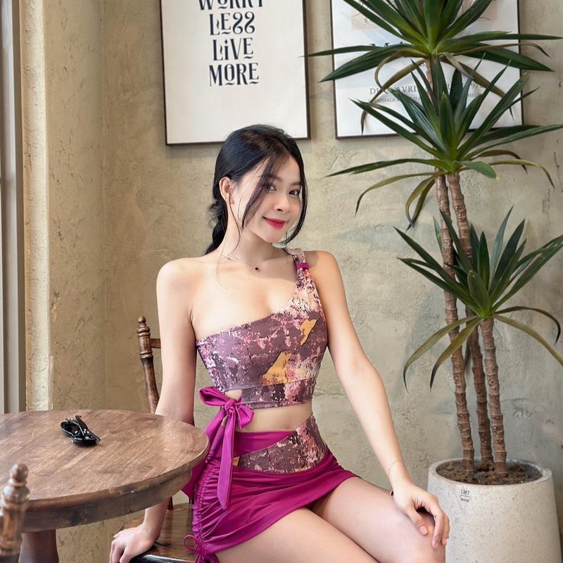 Bộ tập aerobic, tập gym, yoga, đi bơi, chạy bộ gồm váy quần phối áo lệch vai cột nơ 1 bên cao cấp